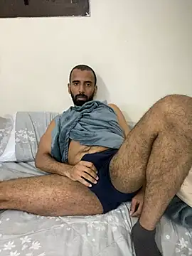 Fahadmnsor123 online show from December 14, 10:50 pm