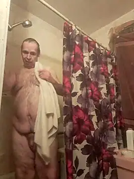 fastesttongue1680 online show from March 1, 4:04 am