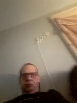 fastesttongue1680 online show from December 2, 8:26 am