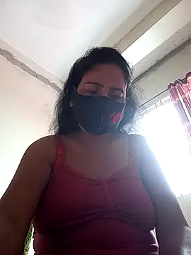Snapshot of Neha-Roy chatting on May 3, 5:12 am Neha-Roy online show from May 3, 5:12 am