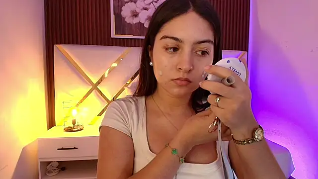 Emelie Ch1 online show from January 14, 1:20 am