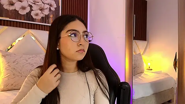 Emelie Ch1 online show from January 15, 3:10 am