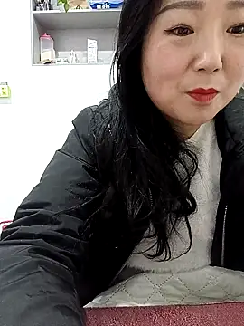 Snapshot of AHL756 chatting on February 16, 5:59 am AHL756 online show from February 16, 5:59 am