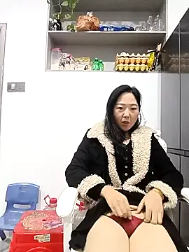 Snapshot of AHL756 chatting on February 28, 1:47 pm AHL756 online show from February 28, 1:47 pm