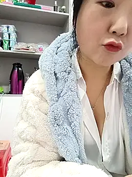 Snapshot of AHL756 chatting on February 26, 5:46 am AHL756 online show from February 26, 5:46 am