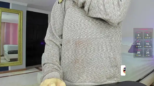 charolbruce 1 online show from December 4, 1:21 pm