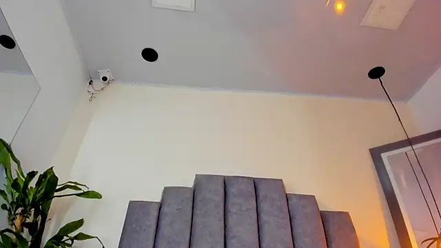 gabriela  gomez online show from November 29, 2:17 pm