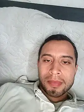 Snapshot of Mich_Stev9524 chatting on November 15, 2:54 pm Mich Stev9524 online show from November 15, 2:54 pm