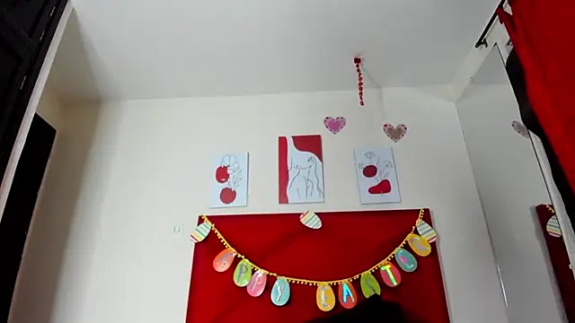 DakotaHoland online show from April 9, 3:41 am