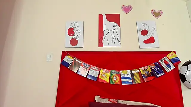 DakotaHoland online show from June 26, 3:45 am