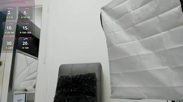 AbigailWilliams  online show from December 3, 11:09 am