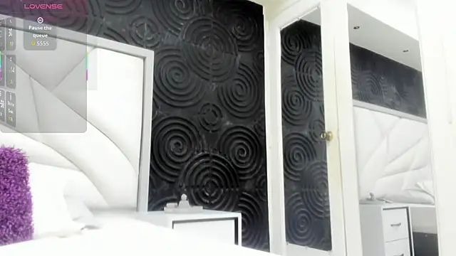 AbigailWilliams  online show from November 20, 11:11 am