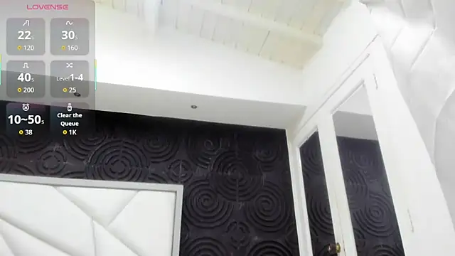 AbigailWilliams  online show from November 28, 11:10 am