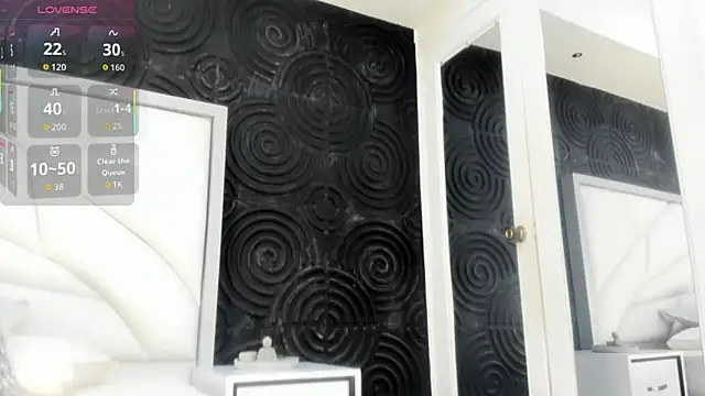 AbigailWilliams  online show from November 19, 11:10 am