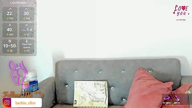Snapshot of BarbieHotLaura chatting on September 12, 8:52 pm BarbieHotLaura online show from September 12, 8:52 pm