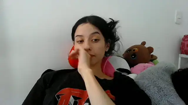 Snapshot of salome-brown chatting on May 24, 8:09 pm salome-brown online show from May 24, 8:09 pm