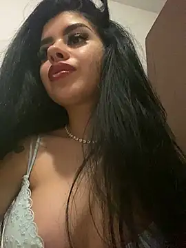 Snapshot of Ameliablack_1 chatting on January 14, 1:36 am Ameliablack 1 online show from January 14, 1:36 am