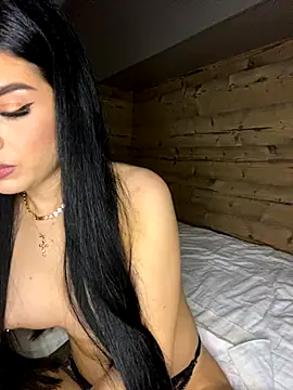 Snapshot of Ameliablack_1 chatting on October 4, 9:27 pm Ameliablack 1 online show from October 4, 9:27 pm