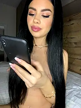 Snapshot of Ameliablack_1 chatting on October 3, 7:59 pm Ameliablack 1 online show from October 3, 7:59 pm