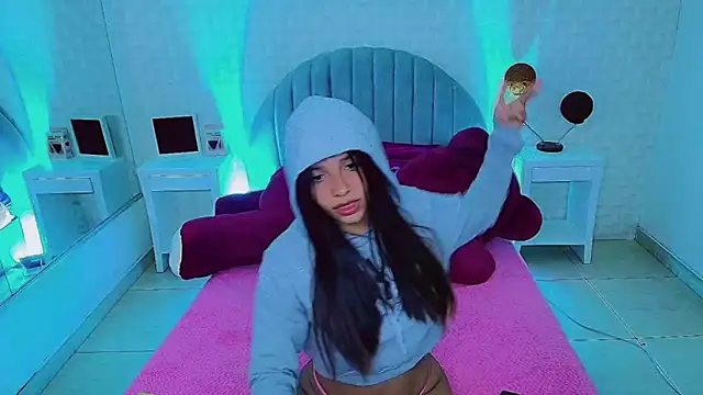 charlotte 0309 online show from February 13, 5:07 am