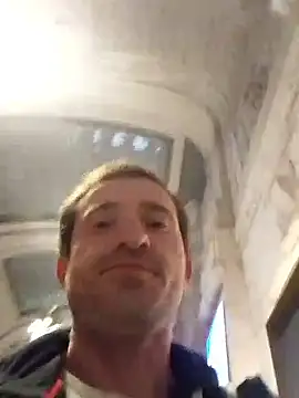 openlegsforyou online show from November 17, 6:12 pm