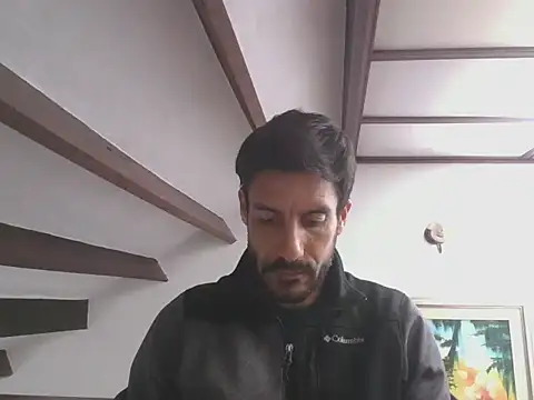 elkike1980 online show from May 28, 1:39 pm