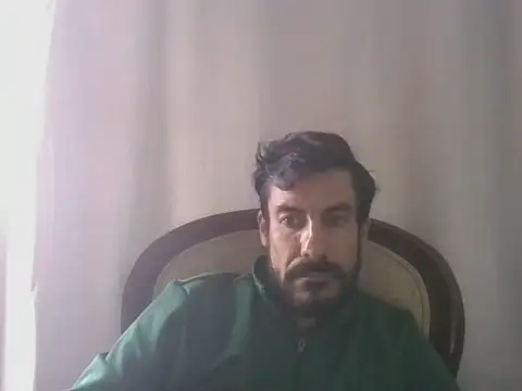 Snapshot of elkike1980 chatting on June 30, 2:06 pm elkike1980 online show from June 30, 2:06 pm