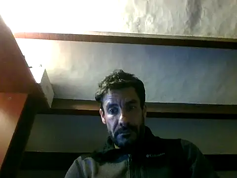 elkike1980 online show from May 29, 3:56 am