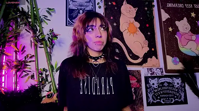 Nyx nayla online show from March 17, 6:16 am