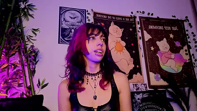 Nyx nayla online show from April 4, 10:27 pm