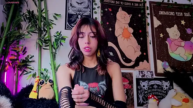 Nyx nayla online show from March 4, 7:43 pm