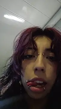 Nyx nayla online show from January 8, 7:03 am