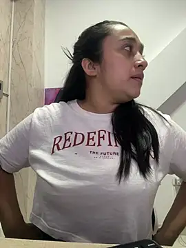 Snapshot of cata_megan chatting on December 6, 7:48 am cata megan online show from December 6, 7:48 am