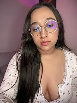 Snapshot of cata_megan chatting on March 3, 12:17 pm cata megan online show from March 3, 12:17 pm