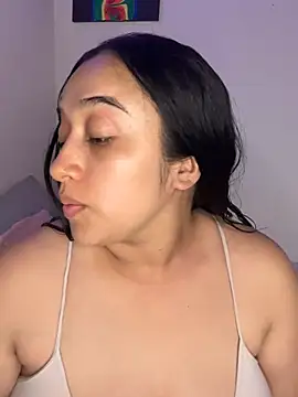 Snapshot of cata_megan chatting on January 24, 1:03 am cata megan online show from January 24, 1:03 am