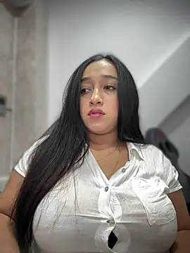 Snapshot of cata_megan chatting on March 10, 12:18 am cata megan online show from March 10, 12:18 am