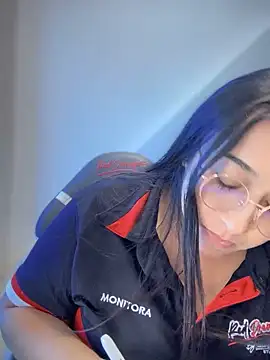 Snapshot of cata_megan chatting on February 14, 1:08 pm cata megan online show from February 14, 1:08 pm