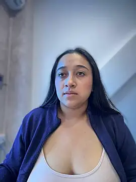 Snapshot of cata_megan chatting on February 15, 6:23 pm cata megan online show from February 15, 6:23 pm