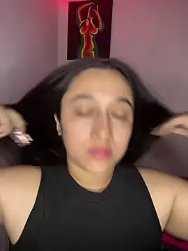 Snapshot of cata_megan chatting on January 2, 10:01 pm cata megan online show from January 2, 10:01 pm