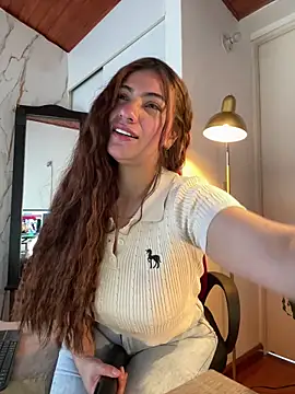 emmily d online show from March 20, 7:04 pm