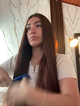 emmily d online show from March 26, 6:17 pm