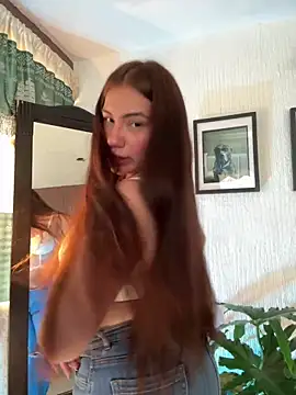 emmily d online show from February 3, 7:08 pm