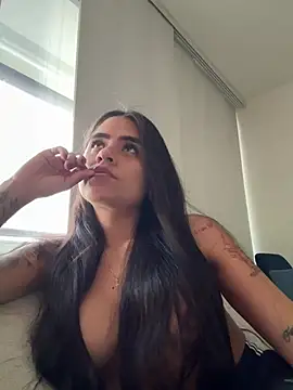 penelopesexx online show from February 26, 4:40 pm