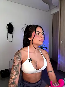 penelopesexx online show from January 8, 6:58 pm