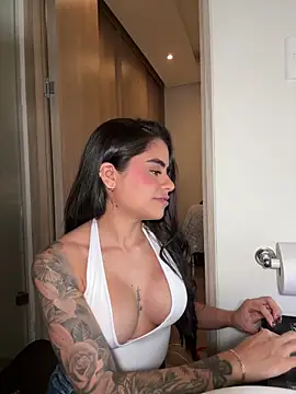 penelopesexx online show from February 22, 12:57 am