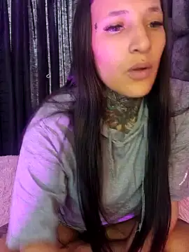 Nicole420squirt online show from December 23, 4:06 pm