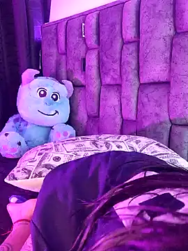 Nicole420squirt online show from January 16, 1:27 am