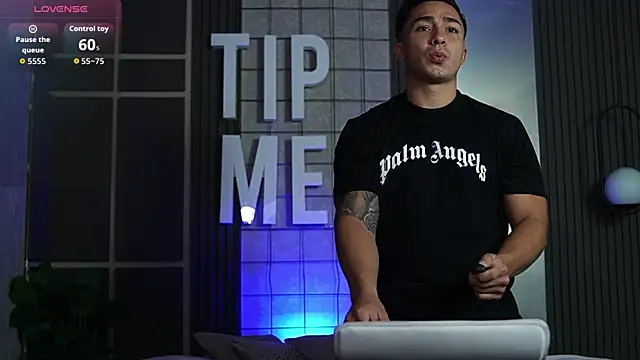 Ryan Hunt online show from January 10, 1:06 pm