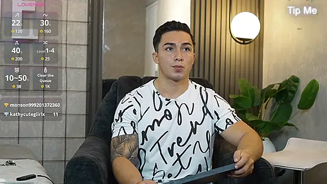 Ryan Hunt online show from February 26, 3:21 pm