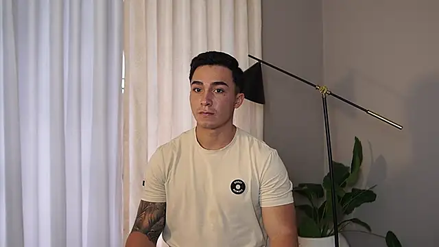 Ryan Hunt online show from October 18, 6:54 pm